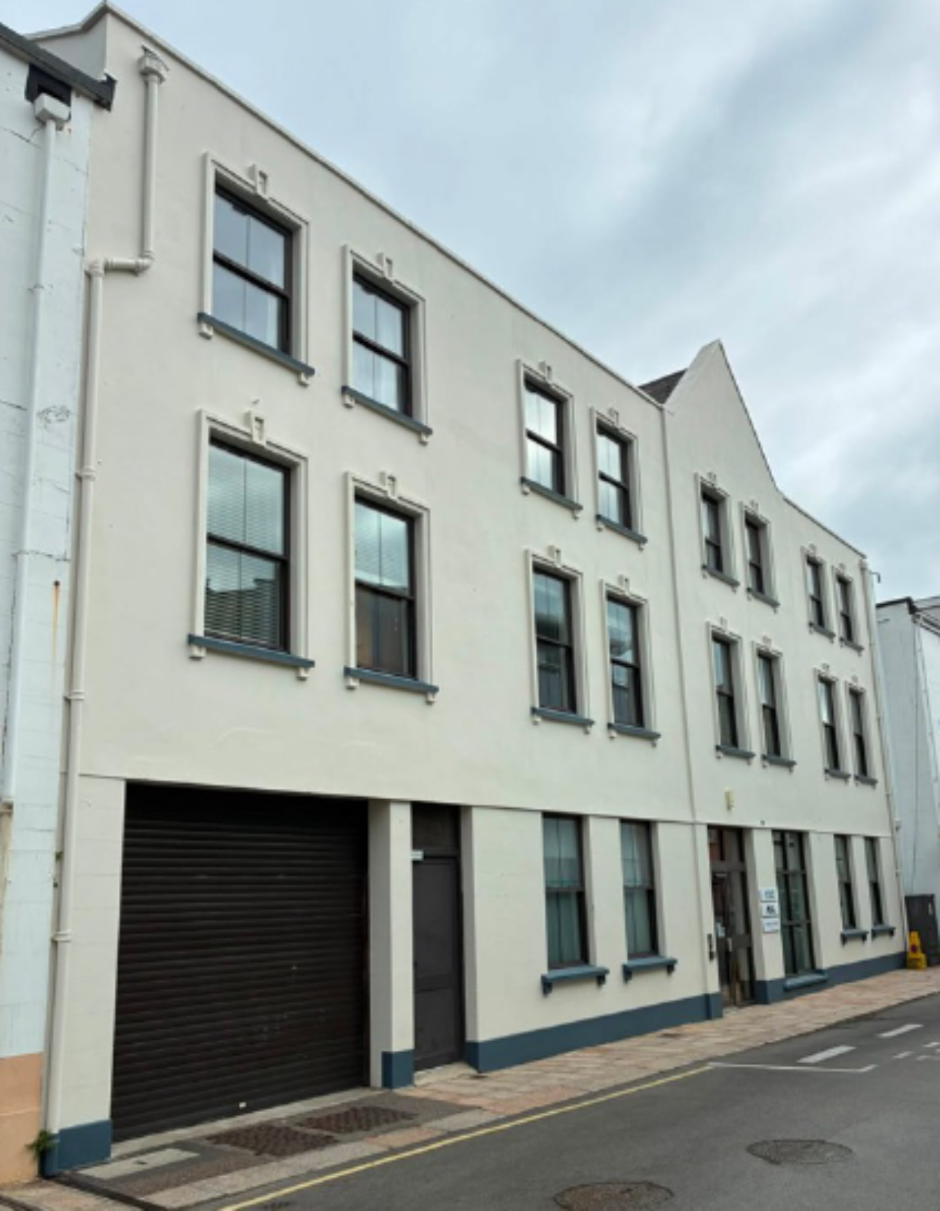 24 Seale Street